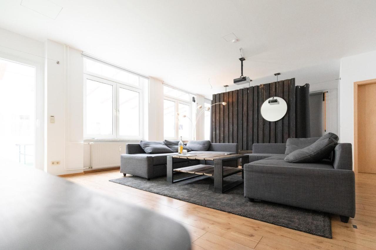 230 M2 Loft Mit Eigenem Wintergarten Mit Tischtennis & Dart, Kostenloser Parkplatz Ерфурт Екстер'єр фото